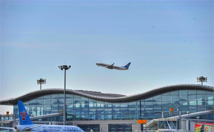 航空貨運(yùn)烏魯木齊機(jī)場